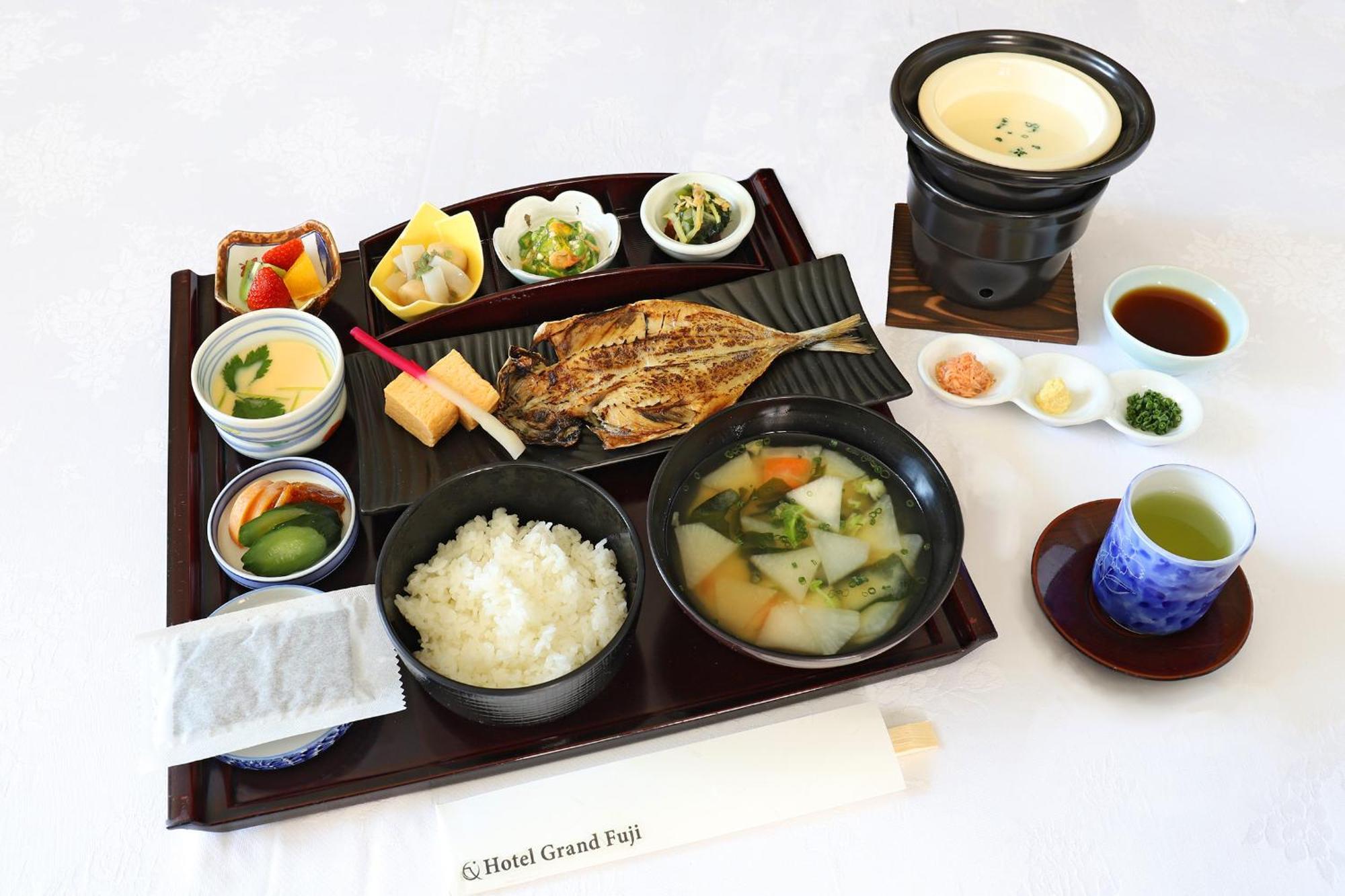 Hotel Grand Fuji Fuji  Luaran gambar